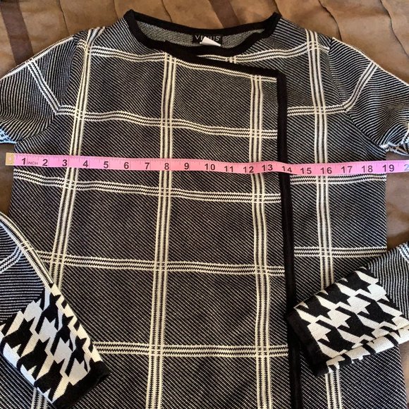Venus Plaid Houndstooth Cardigan - Picture 7 of 7